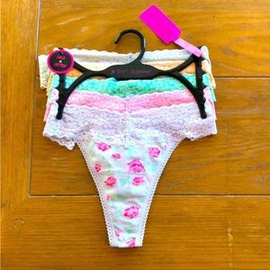 Betsey Johnson Panties 5-Piece Lace & Cotton Thongs M (Purple rose)NWT